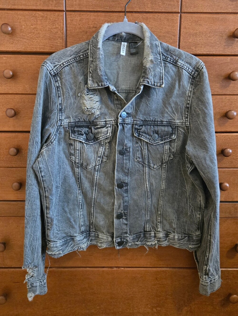 H&M Gray Distressed Denim Jean Jacket Sz Medium NWOT